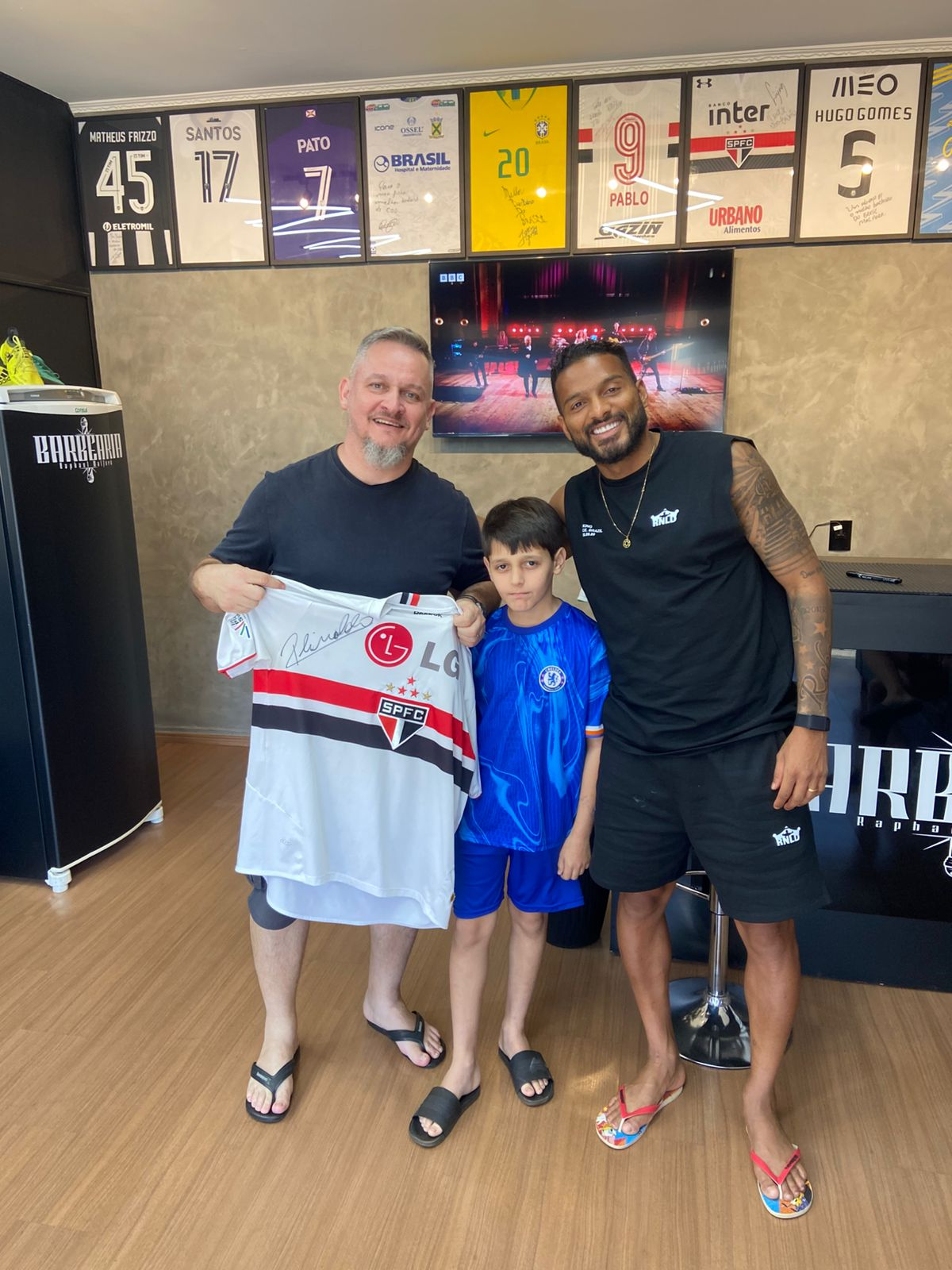 Cliente atendido na Barbearia Raphael Malfara